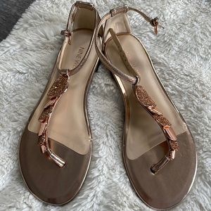 New Nine West Sandles